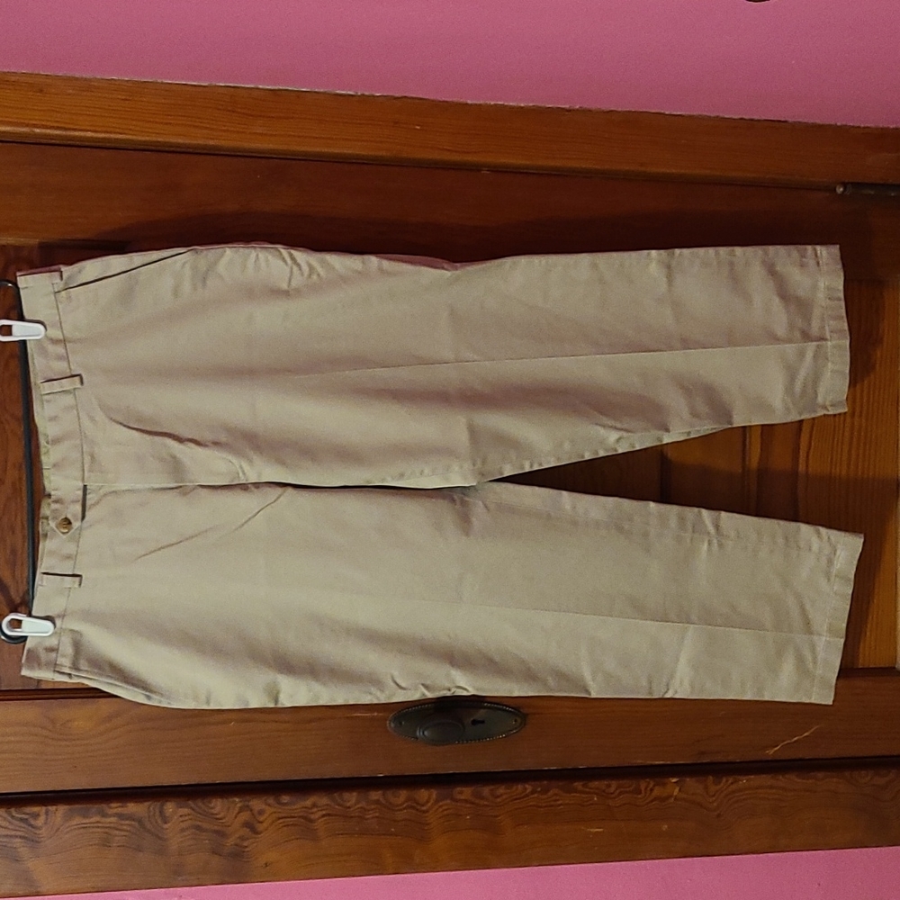 Men's Jo's. A. BANK Dress Pants. Size 38X30
